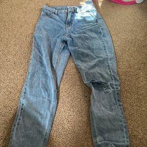 Barely worn cute mom jeans